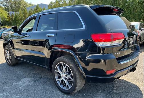 2020 Jeep Grand Cherokee Overland