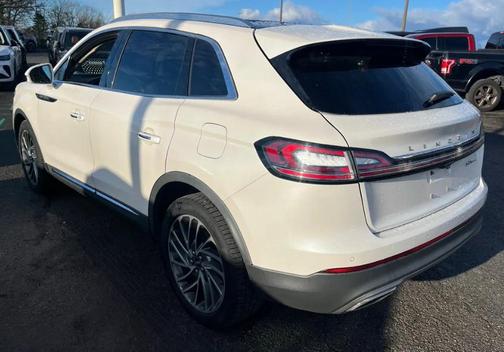 2019 Lincoln Nautilus Reserve