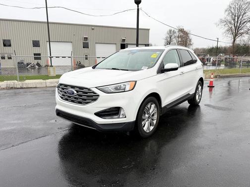 2020 Ford Edge Titanium