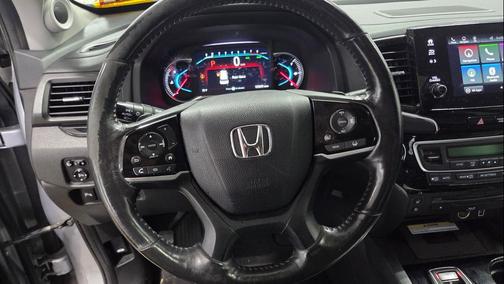 Silver Metallic 2019 Honda Pilot Elite