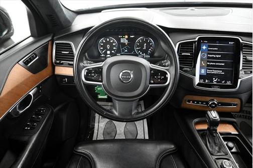 2019 Volvo XC90 T6 Inscription