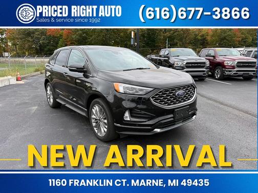 2022 Ford Edge Titanium