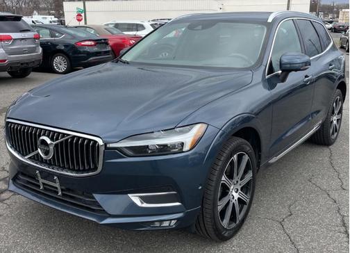 Denim Blue Metallic 2021 Volvo XC60 T5 Inscription