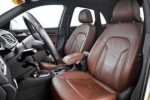 2018 Audi Q3 2.0T Premium Plus