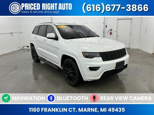 Bright White Clearcoat 2019 Jeep Grand Cherokee Altitude