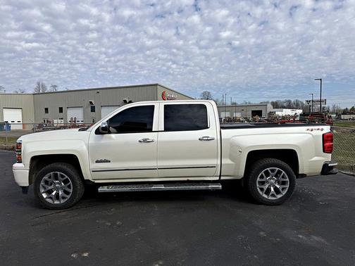 2014 Chevrolet Silverado 1500 High Country