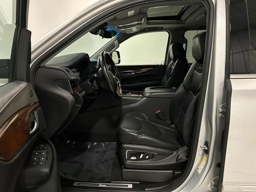 2019 Cadillac Escalade ESV Premium Luxury