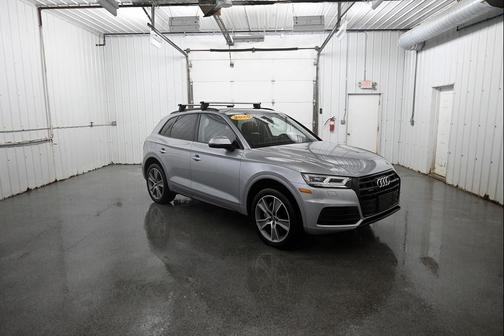 2020 Audi Q5 45 Premium Plus
