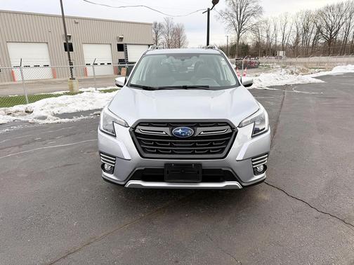 2023 Subaru Forester Touring