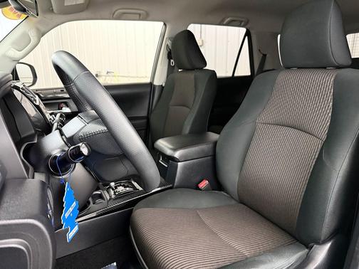 2020 Toyota 4Runner TRD Off Road