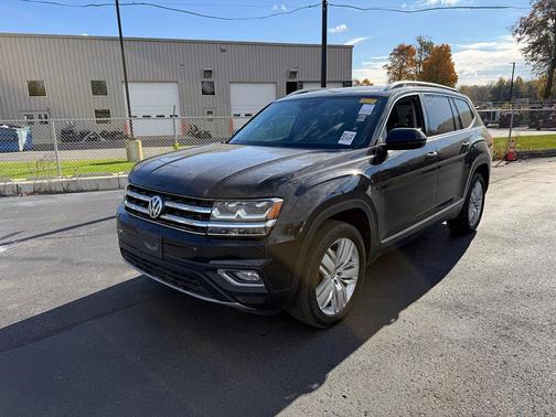 2018 Volkswagen Atlas 3.6L SEL Premium