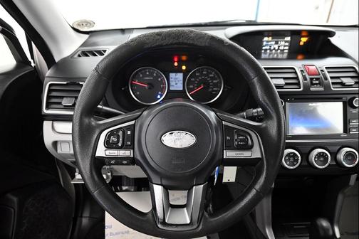 2017 Subaru Forester 2.5i