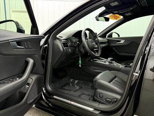 2019 Audi A4 2.0T Premium Plus