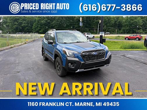 Geyser Blue 2022 Subaru Forester Wilderness