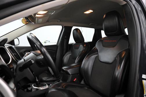 2017 Jeep Cherokee Trailhawk