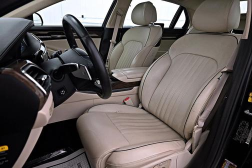 2018 Genesis G90 5.0 Ultimate