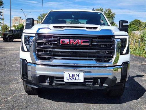 2024 GMC Sierra 2500 Pro