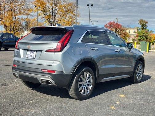 2023 Cadillac XT4 Premium Luxury