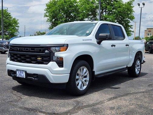 2022 Chevrolet Silverado 1500 Custom