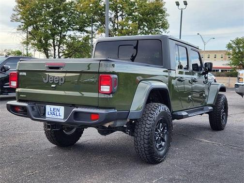 2022 Jeep Gladiator Sport