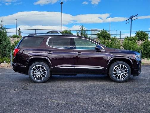 2020 GMC Acadia Denali