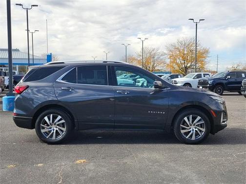 2022 Chevrolet Equinox Premier