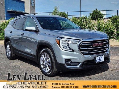 2024 GMC Terrain SLT