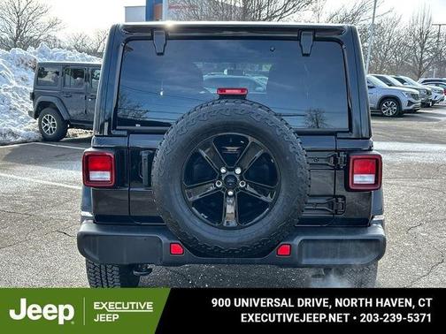 2021 Jeep Wrangler Unlimited Sahara Altitude