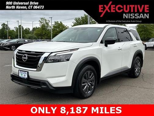 2024 Nissan Pathfinder S