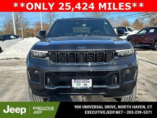 2022 Jeep Grand Cherokee Overland
