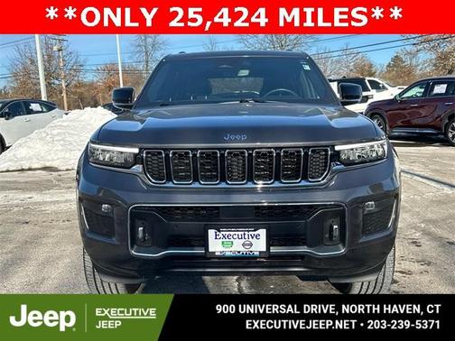 2022 Jeep Grand Cherokee Overland
