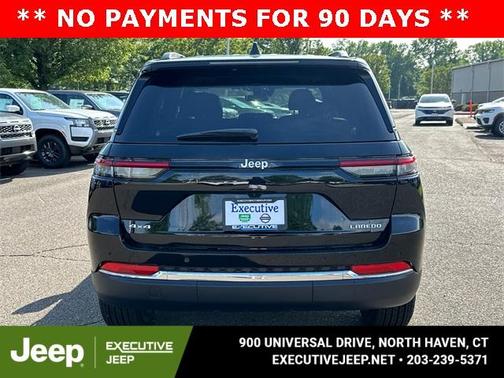 2025 Jeep Grand Cherokee Laredo