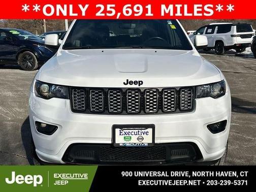 2022 Jeep Grand Cherokee WK Laredo