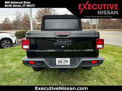 2021 Jeep Gladiator Sport
