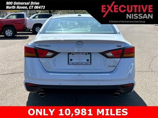 2023 Nissan Altima 2.0 SR
