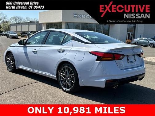 2023 Nissan Altima 2.0 SR