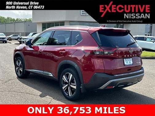 2022 Nissan Rogue SL