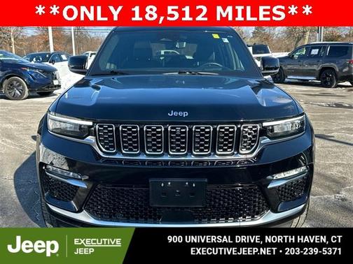 2023 Jeep Grand Cherokee Summit