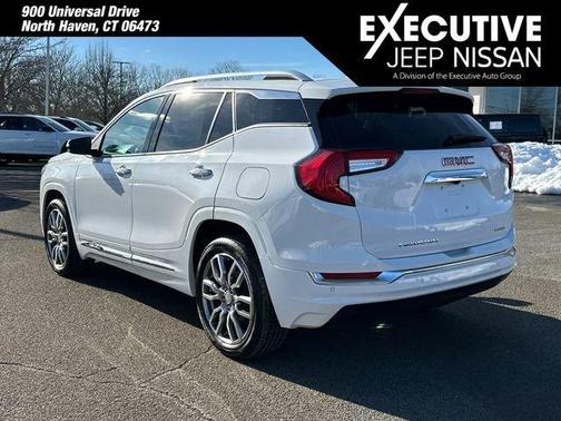 2022 GMC Terrain Denali
