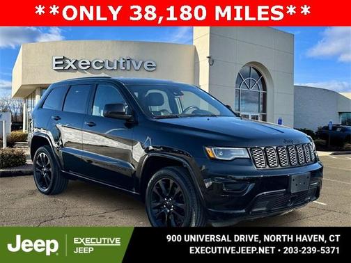 2022 Jeep Grand Cherokee WK Laredo