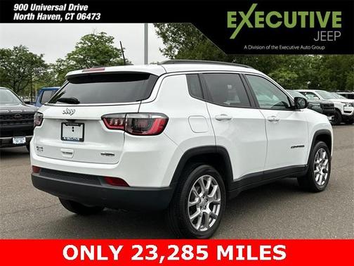 2022 Jeep Compass Latitude Lux