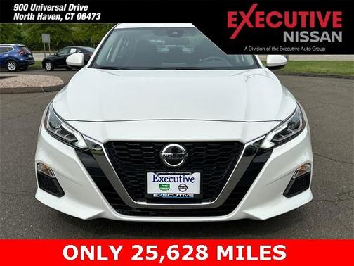 2022 Nissan Altima 2.5 SV