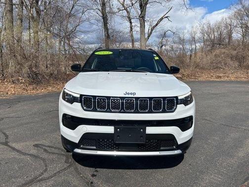 White 2023 Jeep Compass Limited