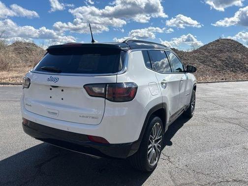 White 2023 Jeep Compass Limited