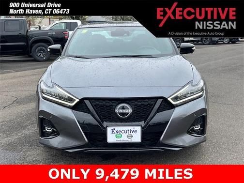 2023 Nissan Maxima SR