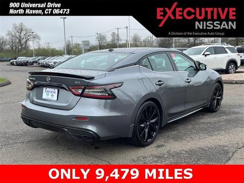 2023 Nissan Maxima SR