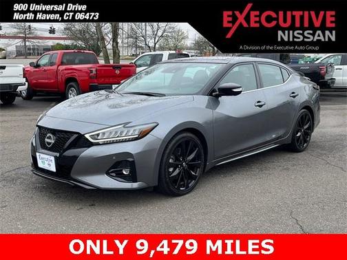2023 Nissan Maxima SR