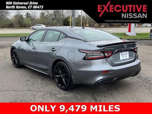 2023 Nissan Maxima SR