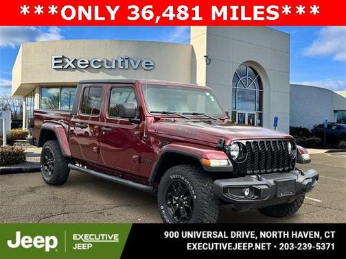 2022 Jeep Gladiator Sport