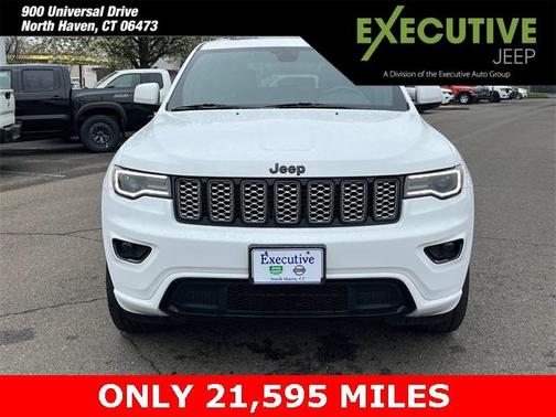 2022 Jeep Grand Cherokee WK Laredo